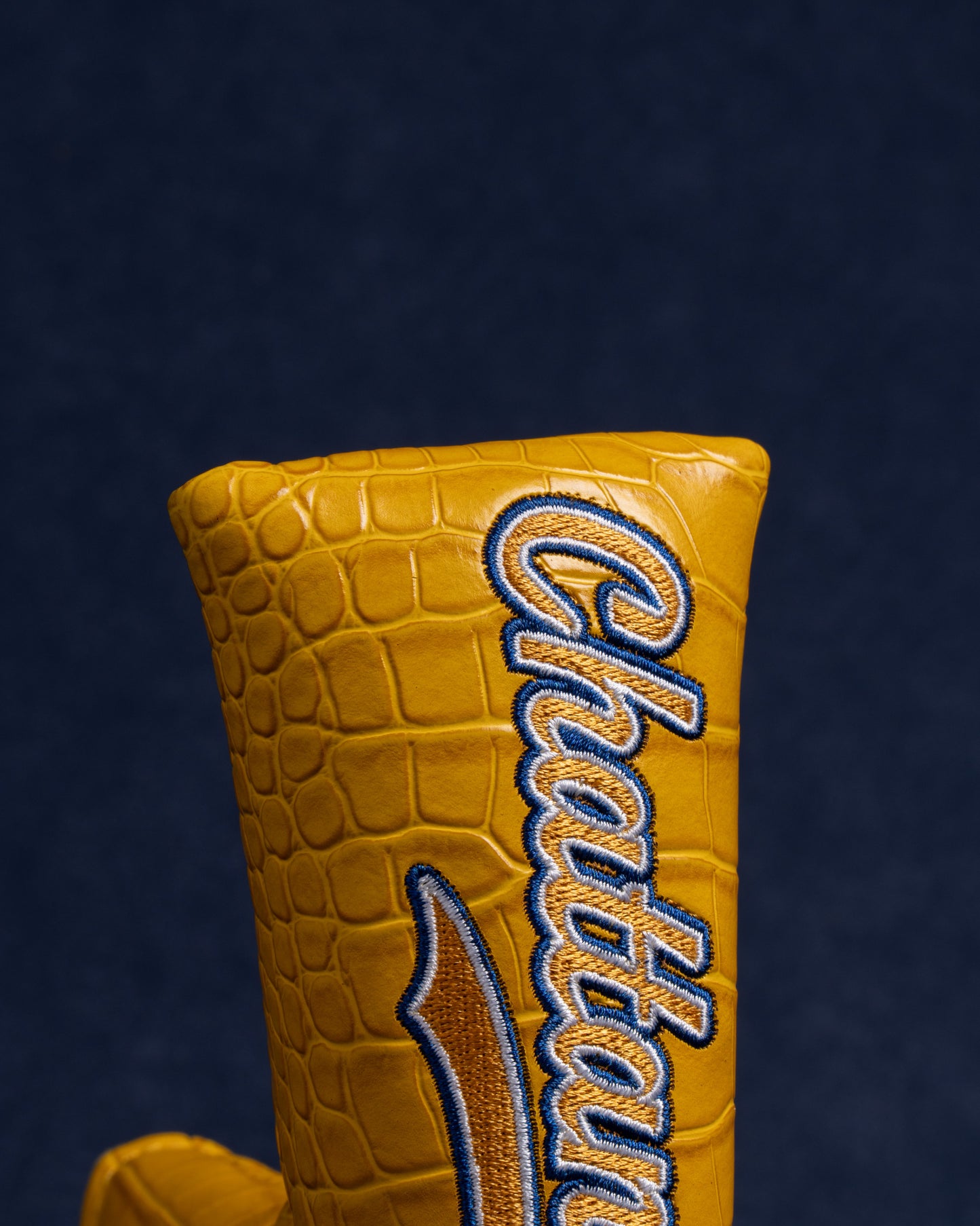Chattanooga Mocs Croc Grain Leather Blade Putter Cover