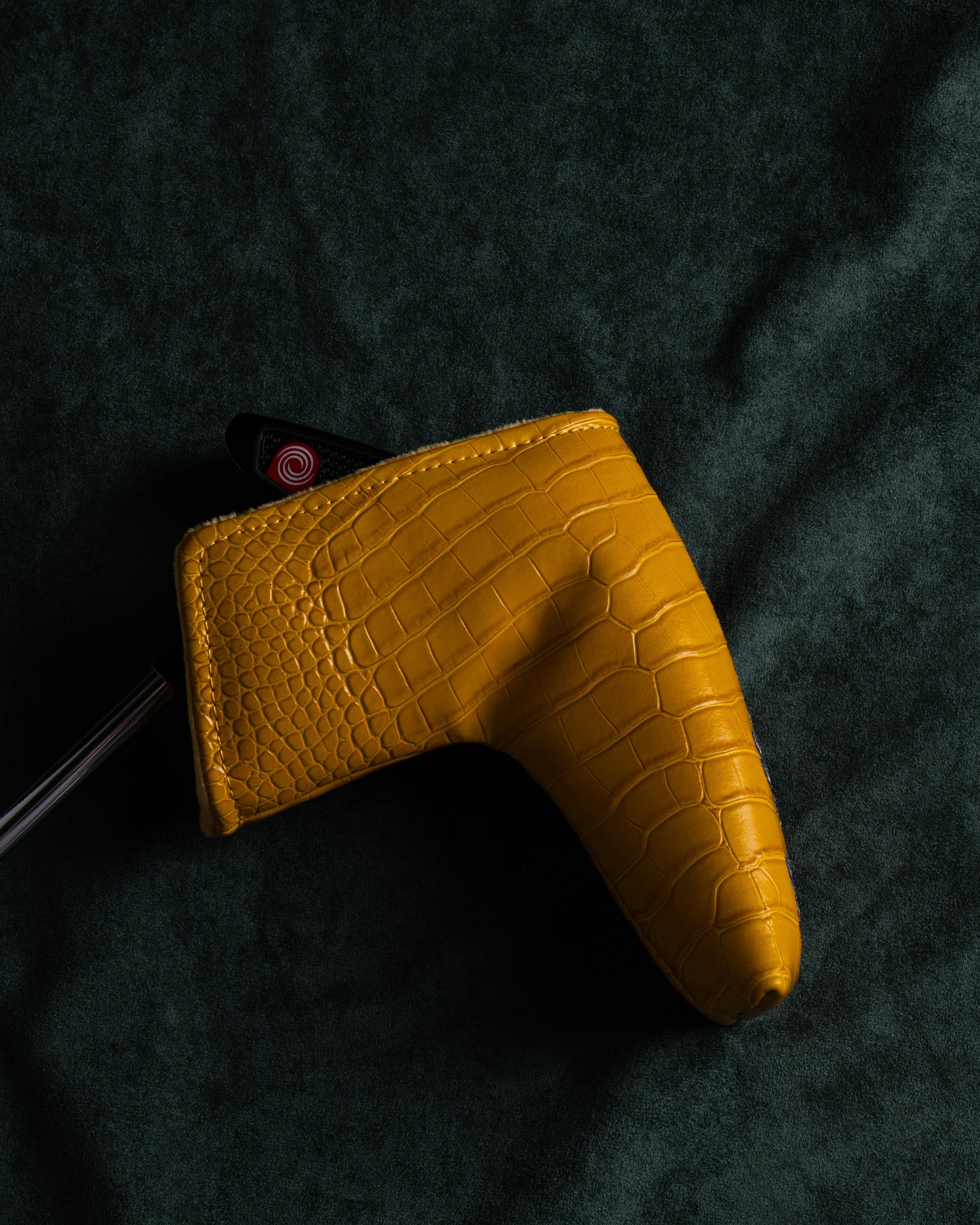 Chattanooga Mocs Croc Grain Leather Blade Putter Cover